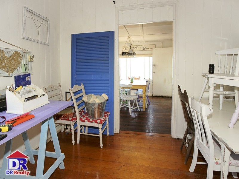 35 Flinders Pde, Scarborough QLD 4020