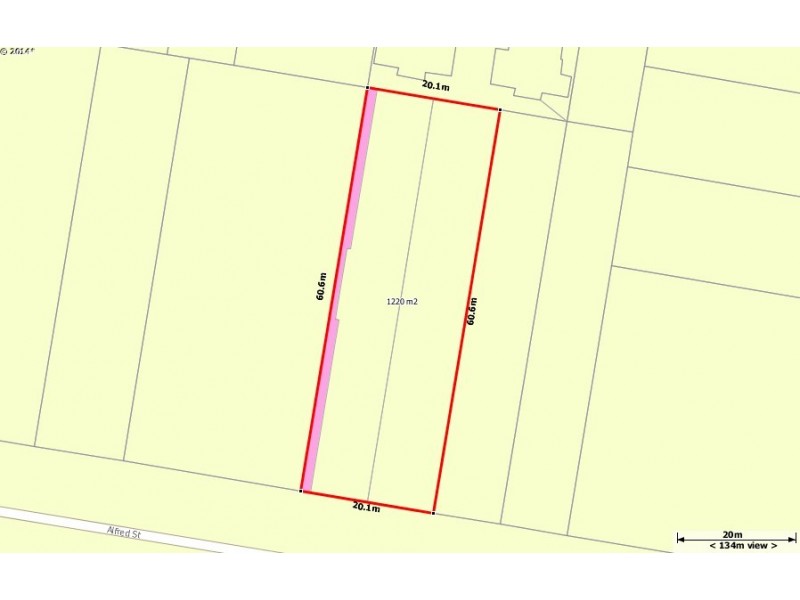 18 Alfred St, Woody Point QLD 4019