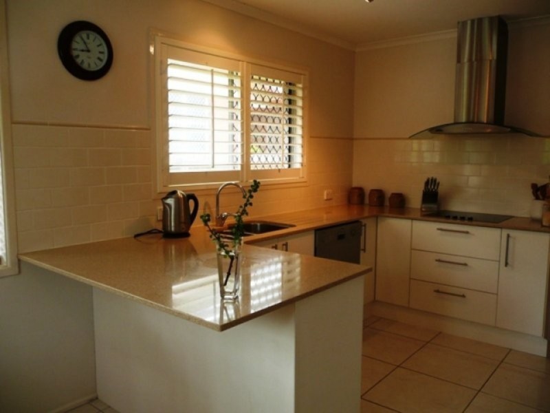 23 Matthew Street, Scarborough QLD 4020