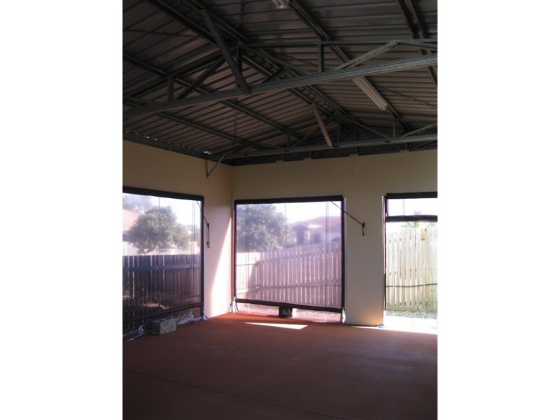 1 Otter Court, Rothwell QLD 4022