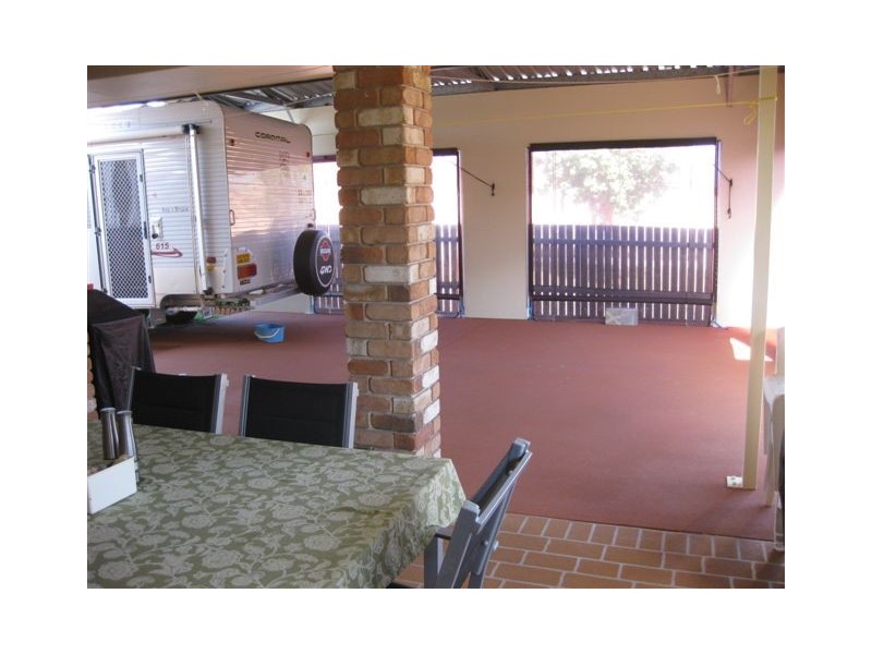 1 Otter Court, Rothwell QLD 4022