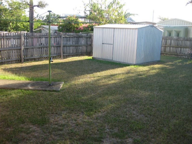 17 Blackwood Street, Margate QLD 4019