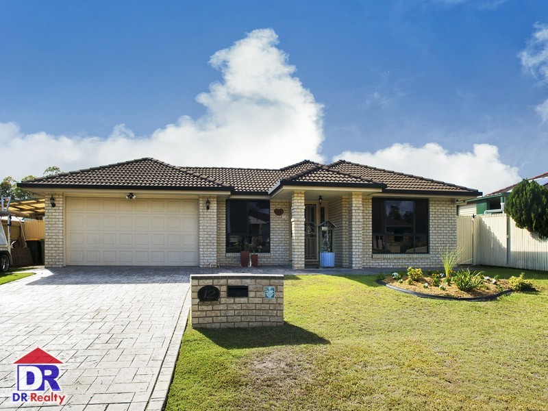 12 Fleur St, Rothwell QLD 4022