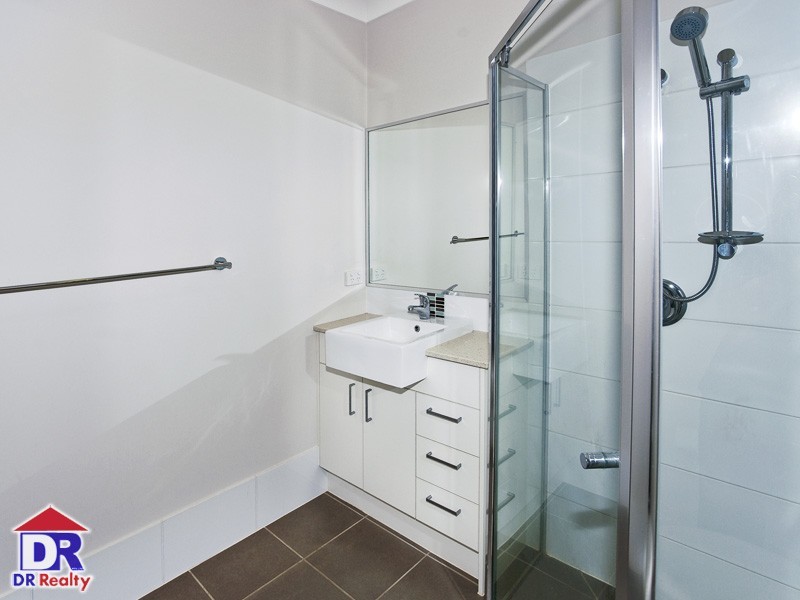 7/8 Griffith Rd, Scarborough QLD 4020