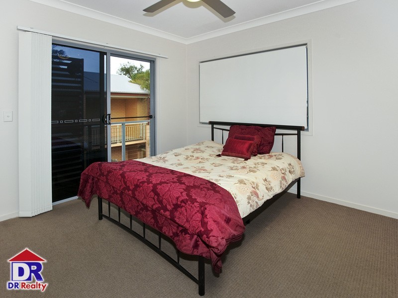7/8 Griffith Rd, Scarborough QLD 4020