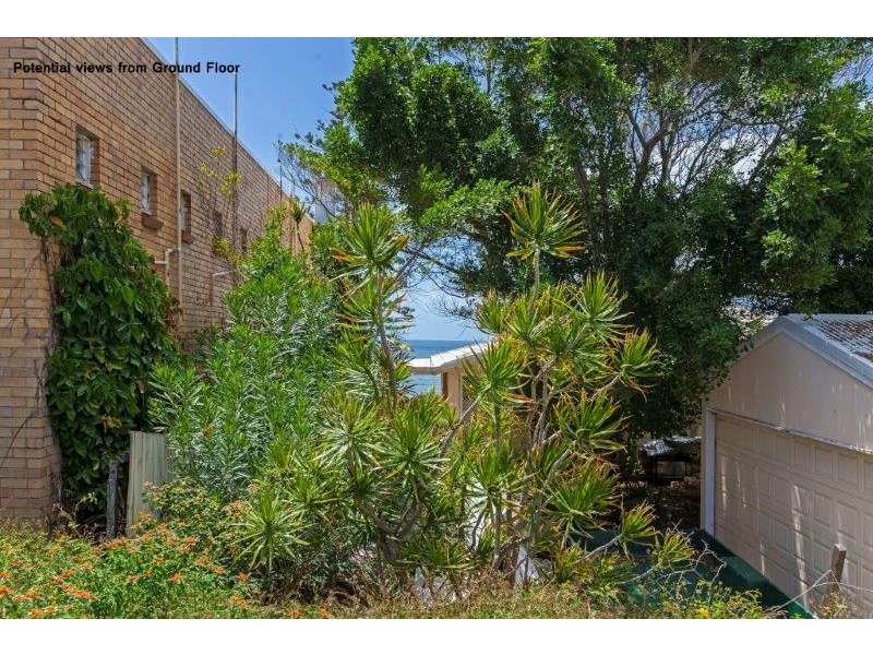 2/14 Webb St, Margate QLD 4019