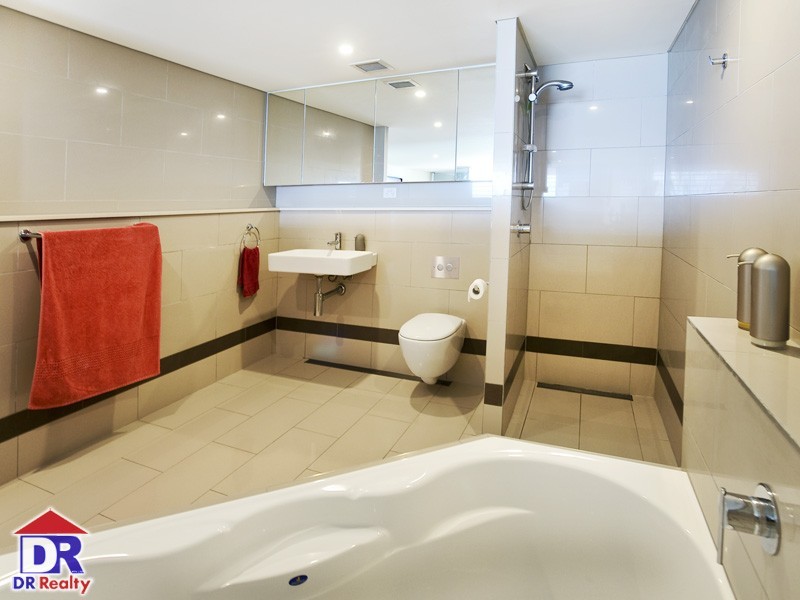 32/65 Landsborough Ave, Scarborough QLD 4020