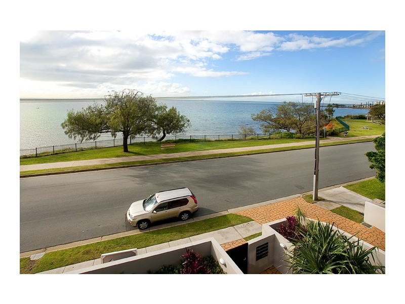 6/141 Flinders Pde, Scarborough QLD 4020