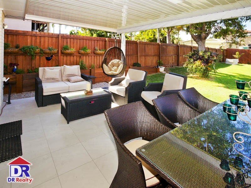 260A Scarborough Rd, Scarborough QLD 4020