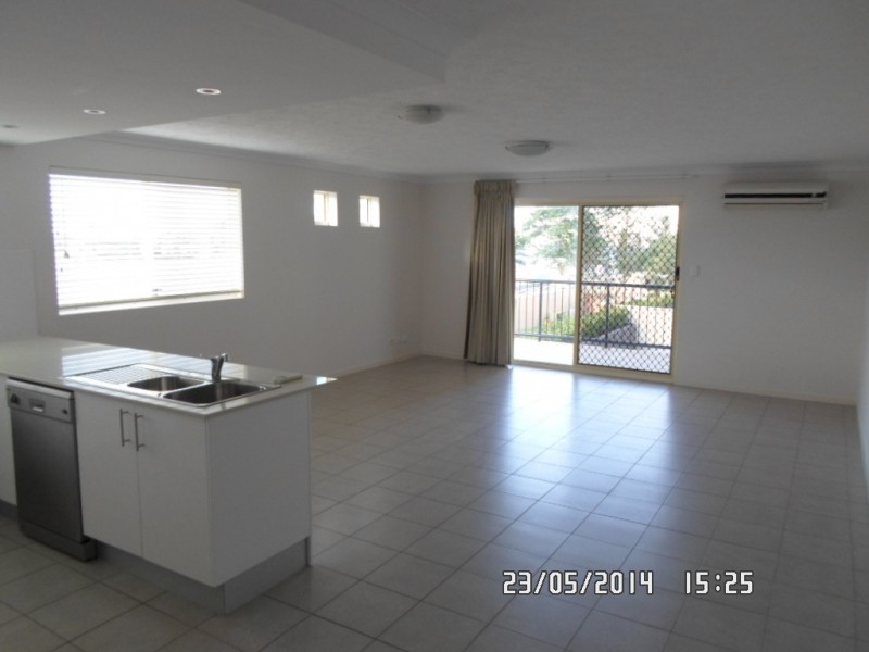 7/8 Bunton Street, Scarborough QLD 4020