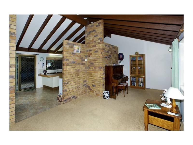 42 Bianco St, Kippa-ring QLD 4021