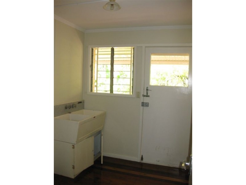 12 Rotary Cres, Redcliffe QLD 4020