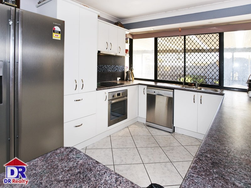 12 Fleur St, Rothwell QLD 4022