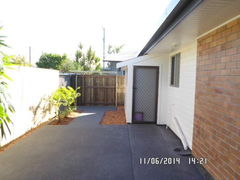 37 Arthur Street, Woody Point QLD 4019