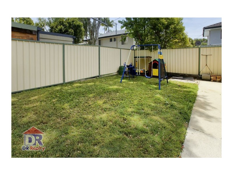 4 Abelia Cres, Kippa-ring QLD 4021