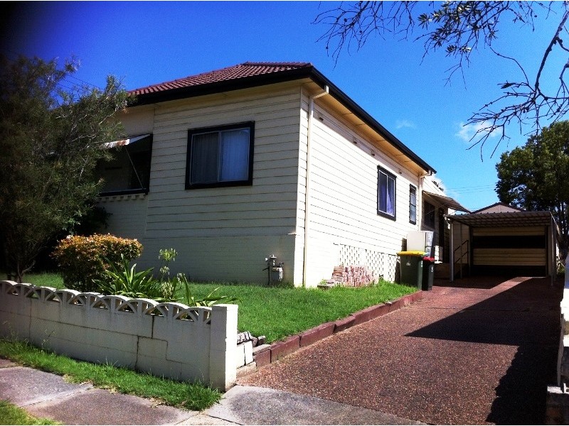 108 Lorna, Waratah West NSW 2298