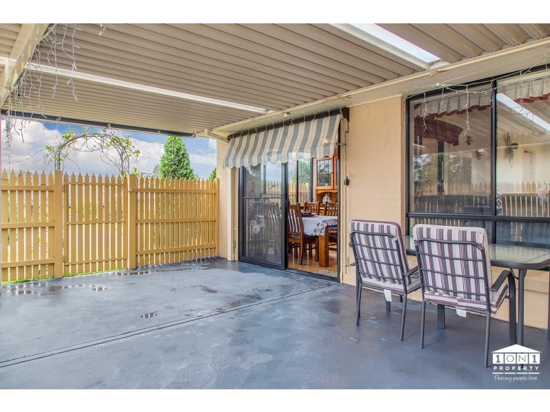 2/65 Carnarvon Circuit, East Maitland NSW 2323