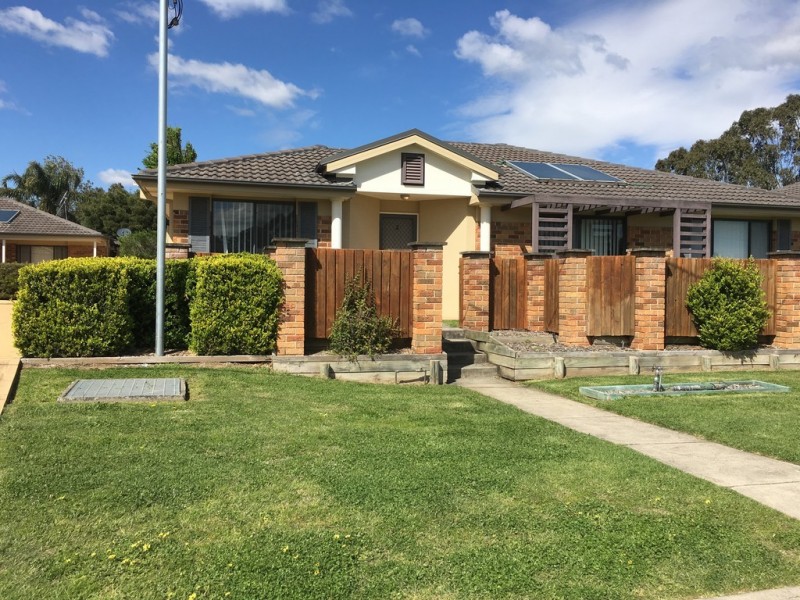 2/24 Abermain Street, Abermain NSW 2326
