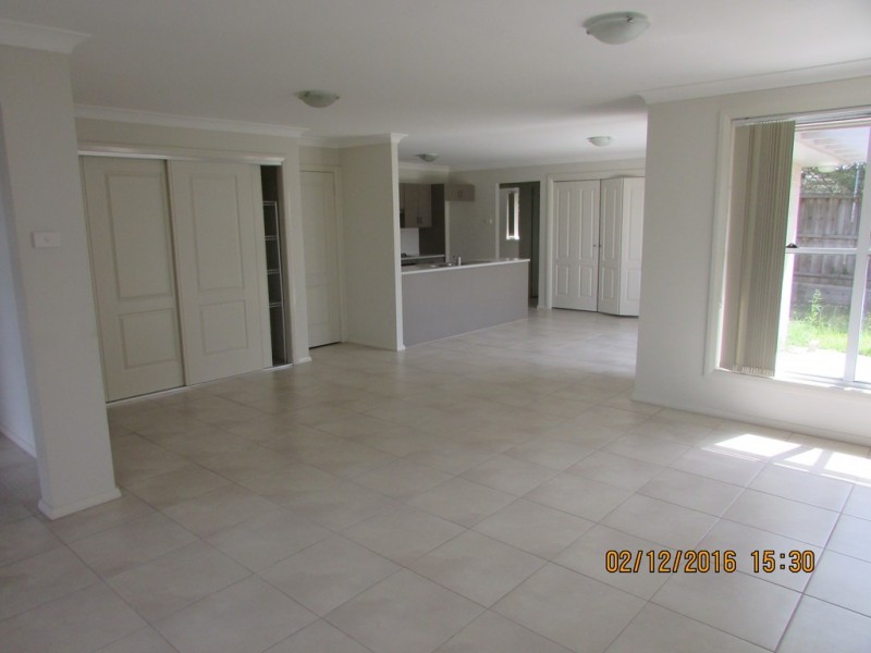 3 Heath Avenue, Aberglasslyn NSW 2320