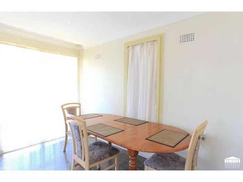 105 Kingstown Rd, Woodberry NSW 2322