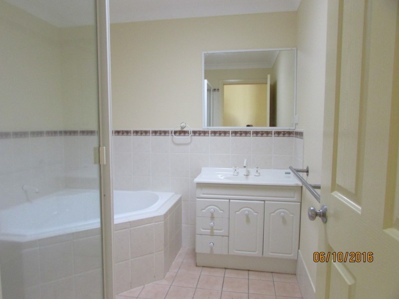 3/6 Sports Avenue, Cessnock NSW 2325