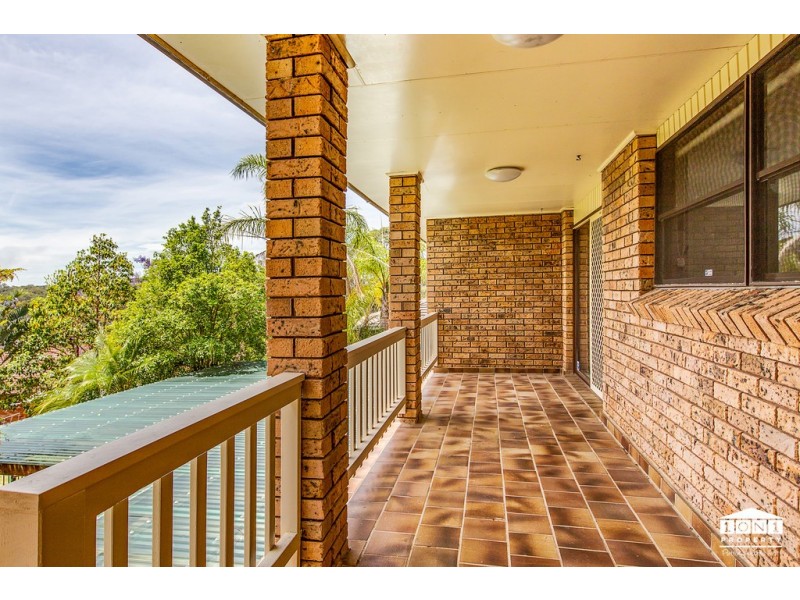 156 Glad Gunson Dr, Eleebana NSW 2282