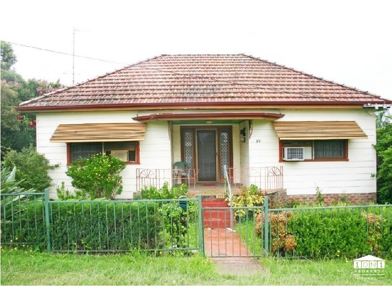 19 Victoria St, Kurri Kurri NSW 2327