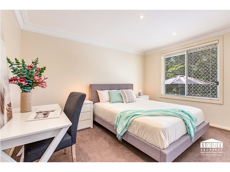 34 Leichhardt Rd, Valentine NSW 2280