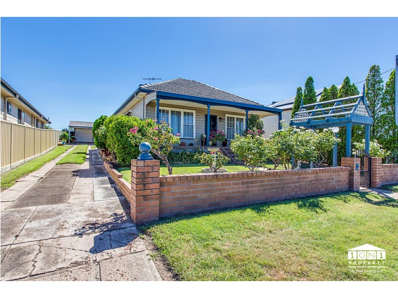 17 Whitburn Street, Greta NSW 2334