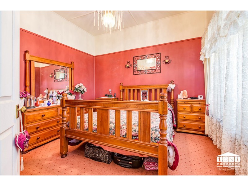 17 Whitburn Street, Greta NSW 2334