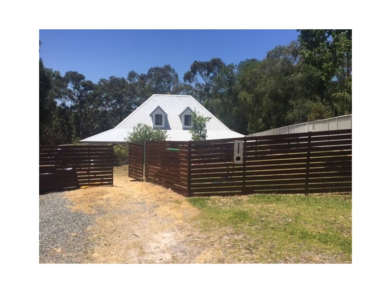 6 Curlew Close, Mount Hutton NSW 2290