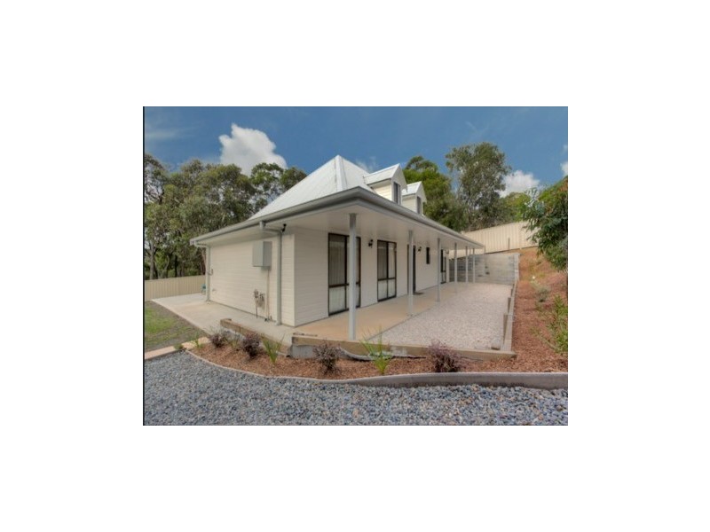6 Curlew Close, Mount Hutton NSW 2290