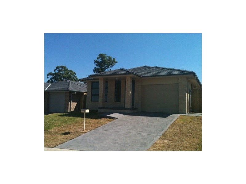 17a Arrowgrass Street, Aberglasslyn NSW 2320