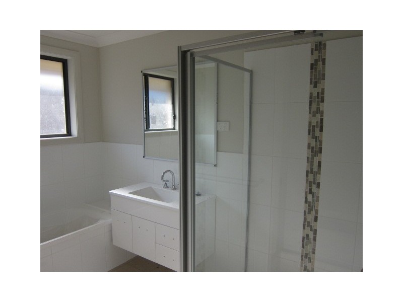 17a Arrowgrass Street, Aberglasslyn NSW 2320