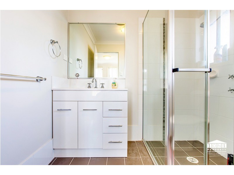 17 Undercliff Street, Cliftleigh NSW 2321