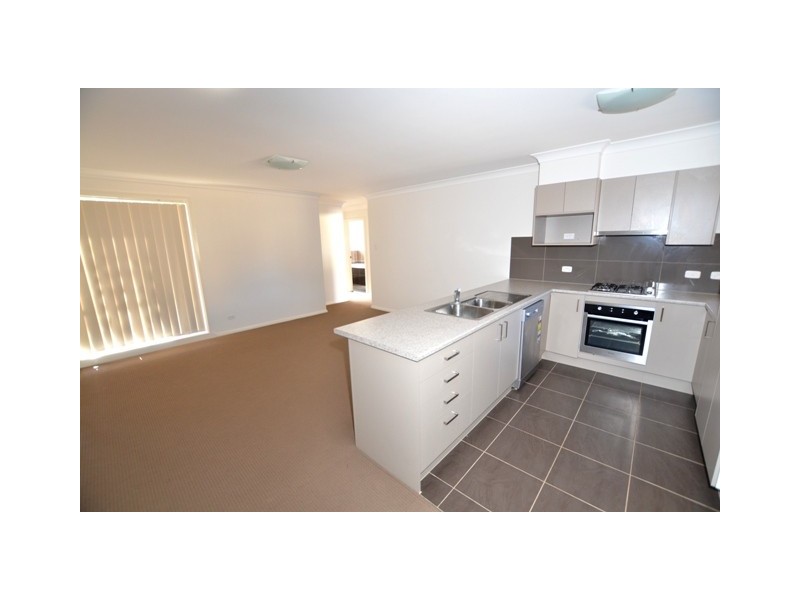 21A Lakeview Street, Boolaroo NSW 2284