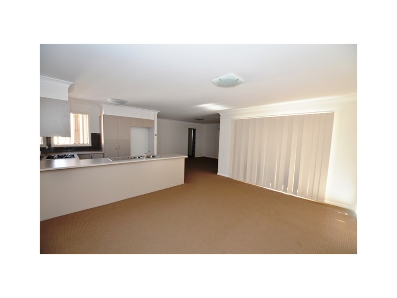 21A Lakeview Street, Boolaroo NSW 2284