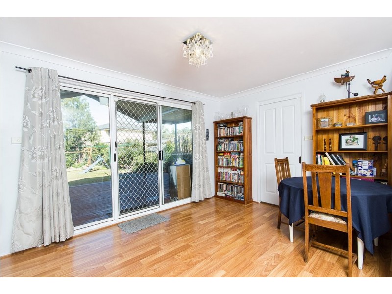 15 Butterfield Crescent, Ashtonfield NSW 2323