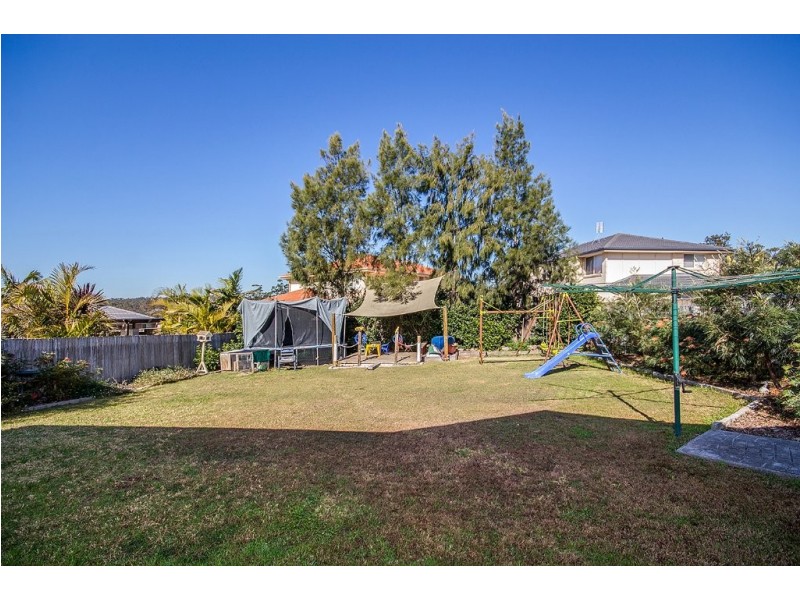 15 Butterfield Crescent, Ashtonfield NSW 2323