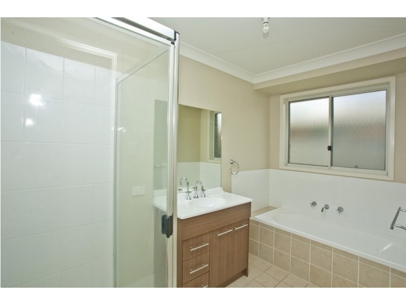 1/3 Allwood Close, Branxton NSW 2335