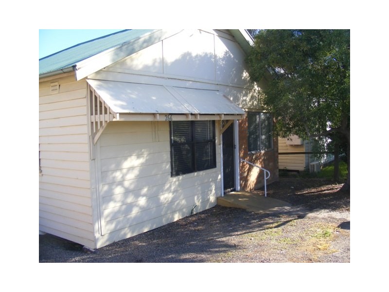 266 Charlestown Road, Charlestown NSW 2290