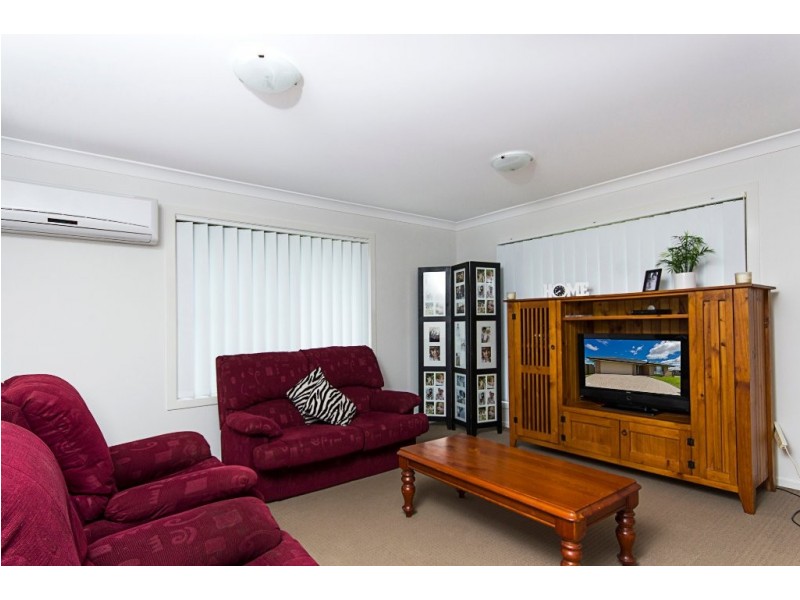 18 Zinfandel Circuit, Cessnock NSW 2325