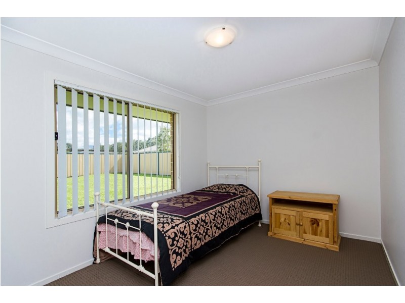 18 Zinfandel Circuit, Cessnock NSW 2325