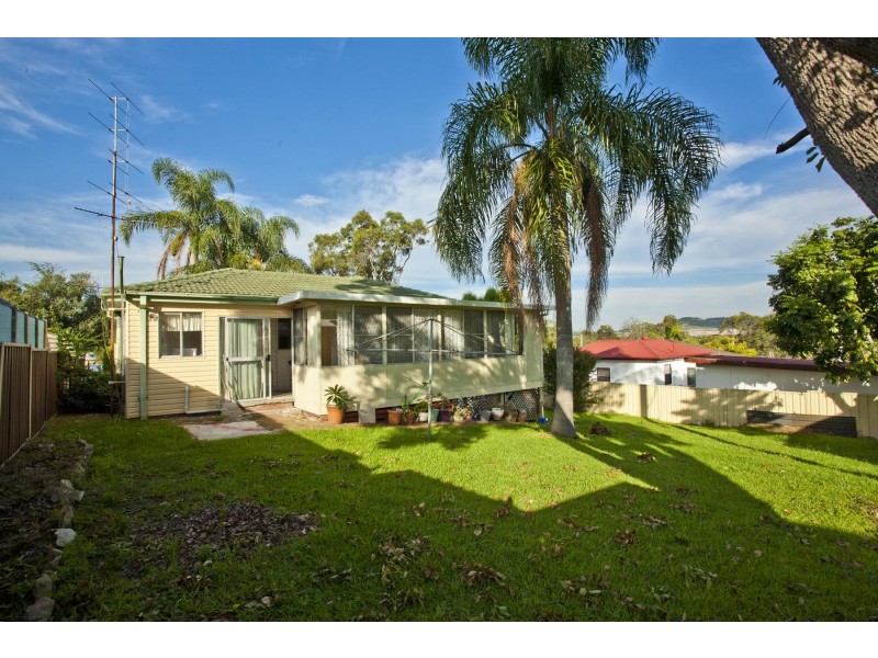 33 Ridley Street, Edgeworth NSW 2285