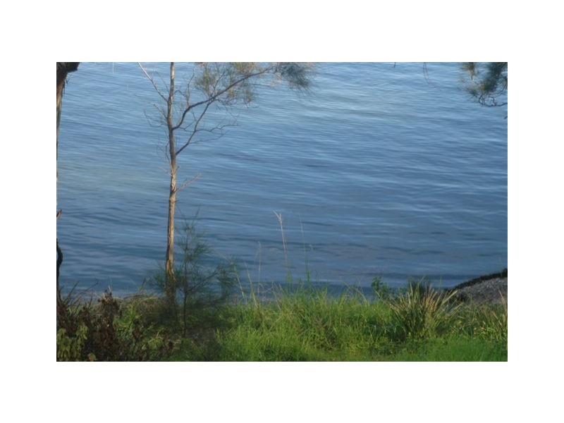 131 Dobell Drive, Wangi Wangi NSW 2267