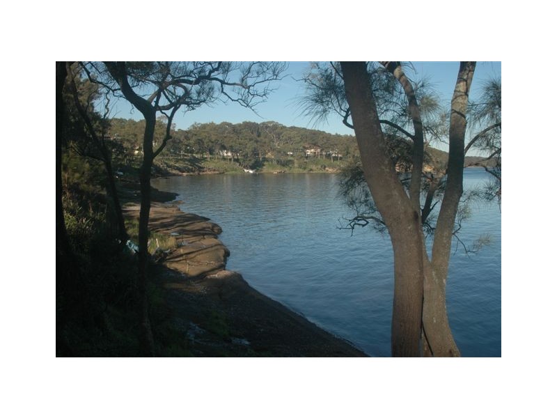 131 Dobell Drive, Wangi Wangi NSW 2267