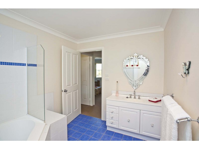 2/6 Worcester Drive, East Maitland NSW 2323