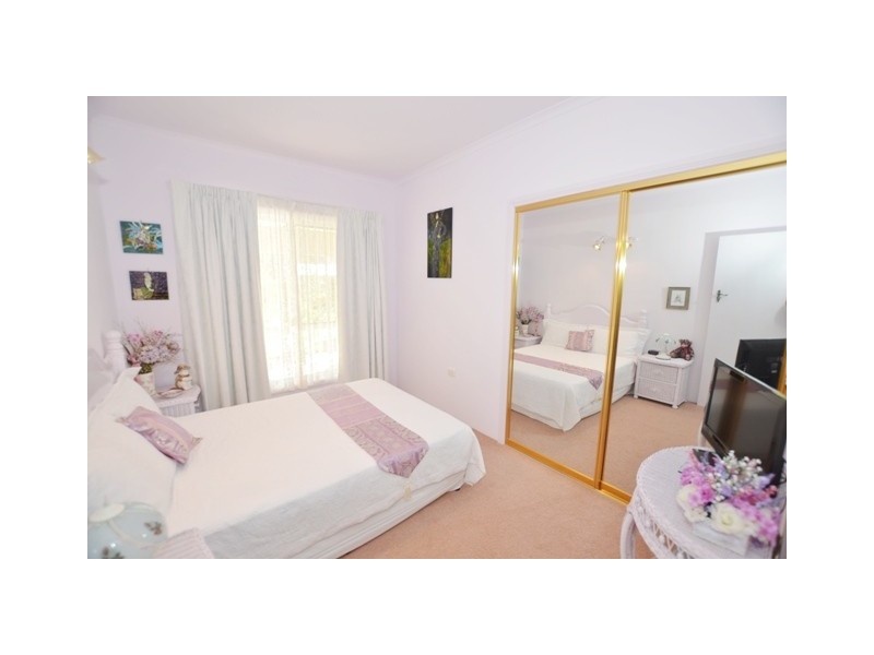 13 Oakfield Road, Salt Ash NSW 2318