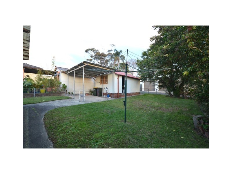 62 Waratah Street, Kahibah NSW 2290