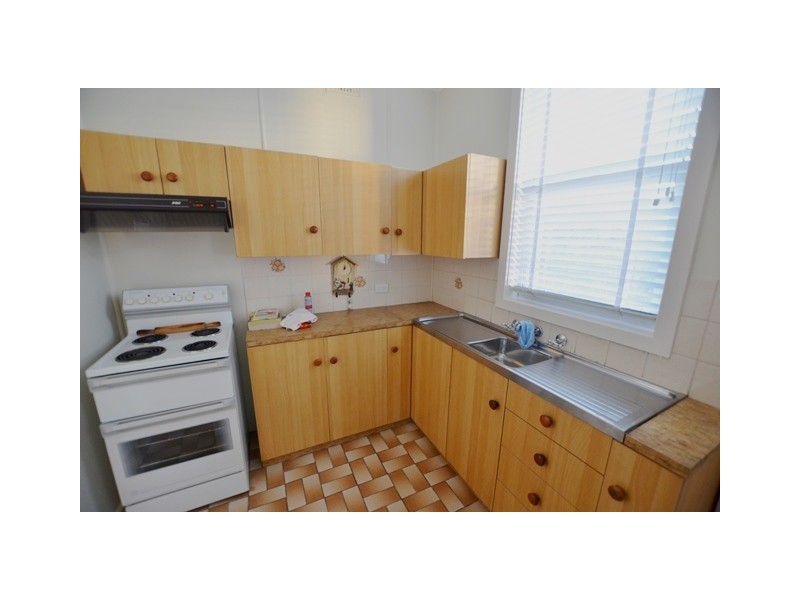 18 Tobruk Street, Shortland NSW 2307